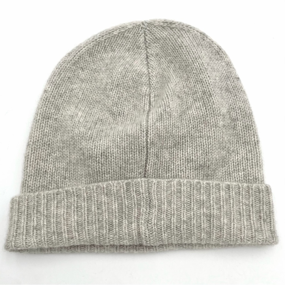 Vince Camuto Grey 100% Cashmere Beanie - Picture 2 of 4